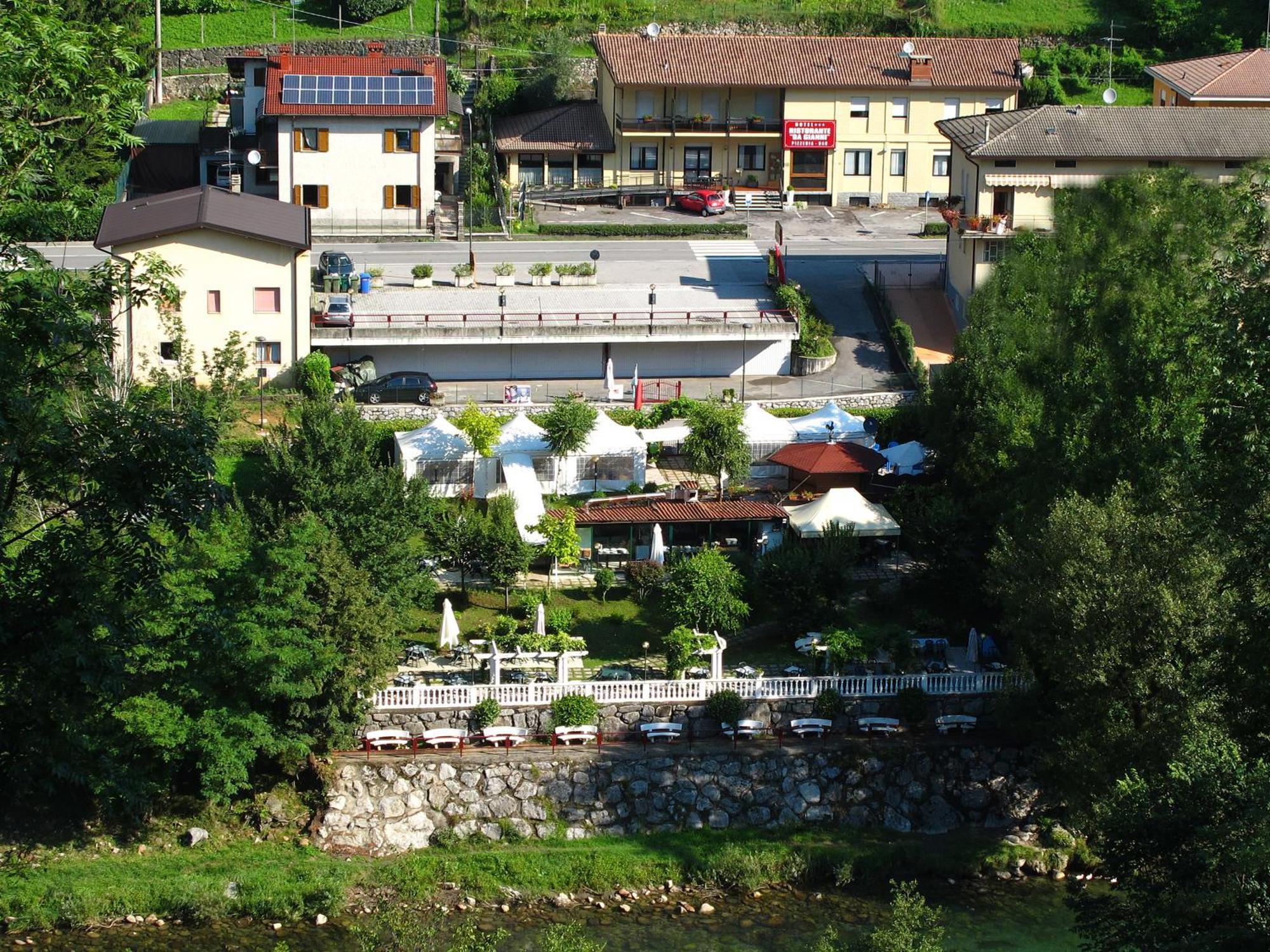 Da Gianni Hotel Zogno Экстерьер фото